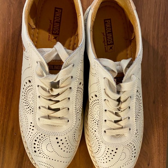 Pikolinos Sz 41 (10.5) Mesina Sneaker in Nata (off white/ivory) - Picture 2 of 5